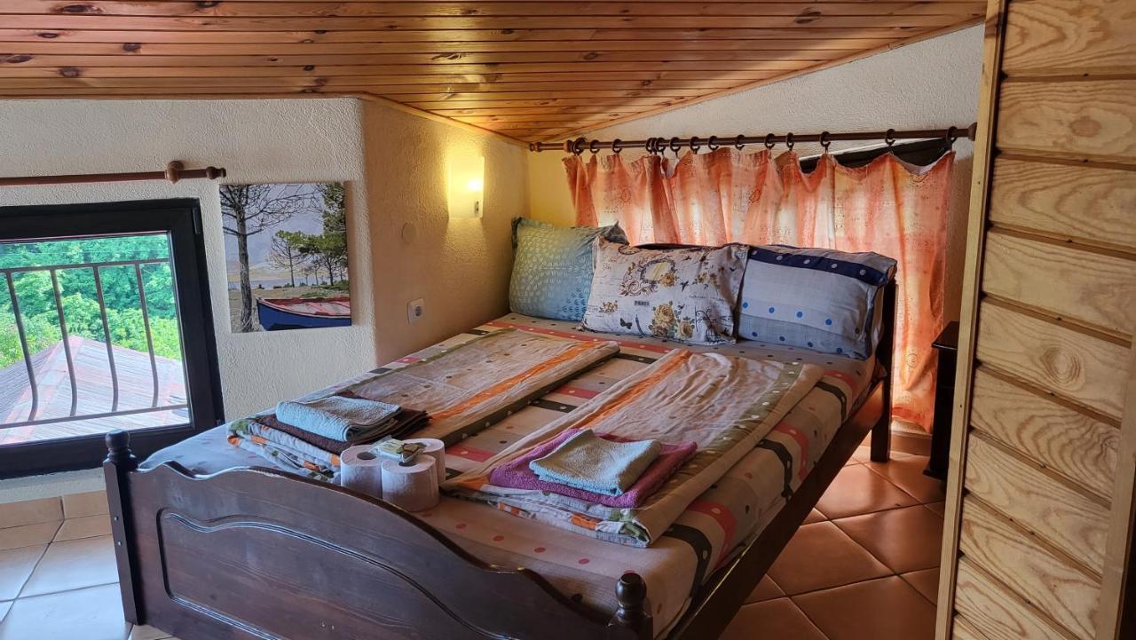Guest House Fanny Sinemoretz Exterior foto